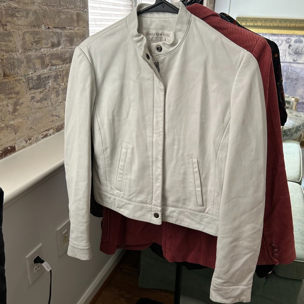Jones New York Vintage White Genuine Leather Jacket